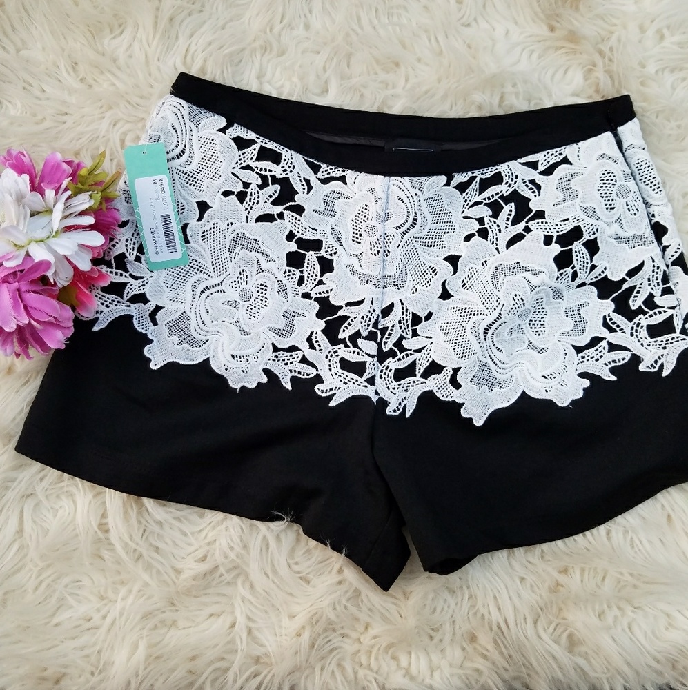 One Market stitch fix black floral lace shorts